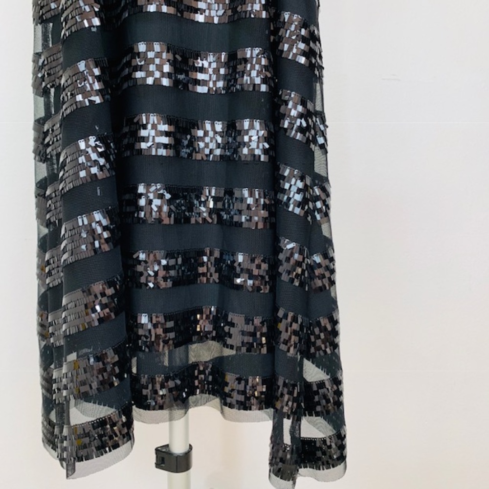 ALI & JAY black flat sequin soft mesh dress. M. - Picture 9 of 14
